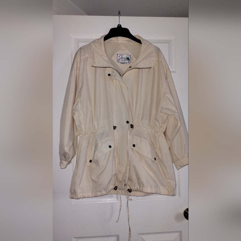 Vintage Rainbow West Women's Windbreaker Jacket
